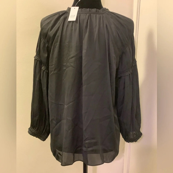 GAP Tie Front Ruffle‎ Top in Zen True Black - Picture 3 of 8